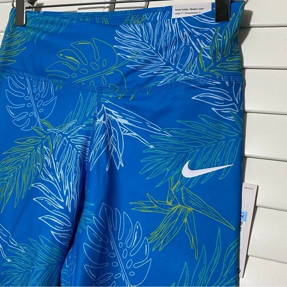 NWT Nike One Monstera Leaf Blue Women's Biker Dri-Fit Training Bike Shorts Tight - Picture 2 of 6